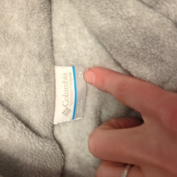 Columbia Light Gray Zip Up Fleece Jacket - Picture 3 of 4